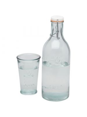 Vasos cocina of water with a glass de vidrio ecológico con publicidad vista 1